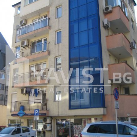 Sale Office in a housing building Burgas